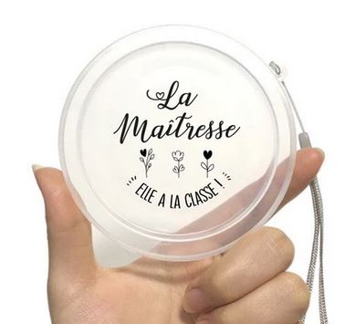 Idée cadeau pour la maîtresse : le coffret à thé fait maison